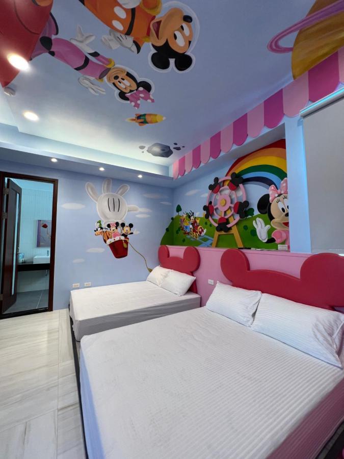 Fun Holiday Family Hostel Tainan Exterior foto